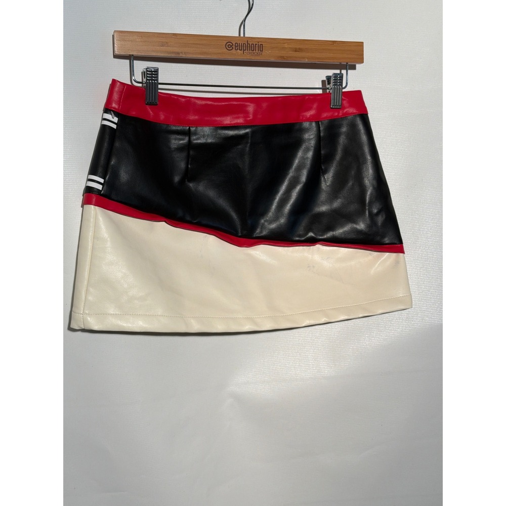 Motorcycle Girl Faux Leather Mini Skirt S US 4 EU 36 Red Black Racing Graphic - Picture 5 of 6